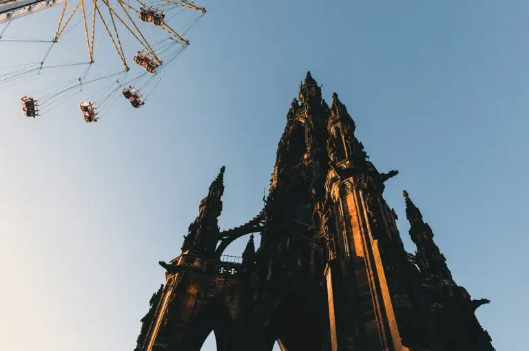 The Best Time to Visit Edinburgh: A Season-by-Season Guide